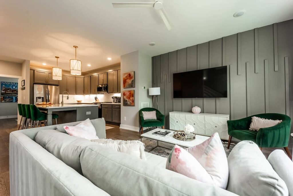 Entire rental unit in Nashville, TN (photo 1)