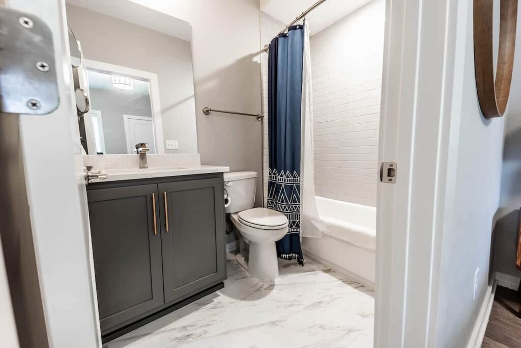 Entire rental unit in Nashville, TN (photo 49)